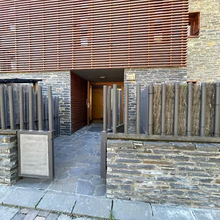 B49 - Bajo Con Jardin Peguera - Villmor