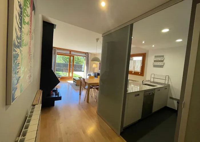 B49 - Bajo Con Jardín Peguera - Villmor * Benasque