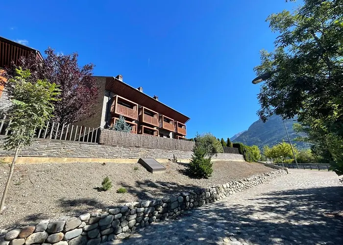 B49 - Bajo Con Jardín Peguera - Villmor Apartamento Benasque